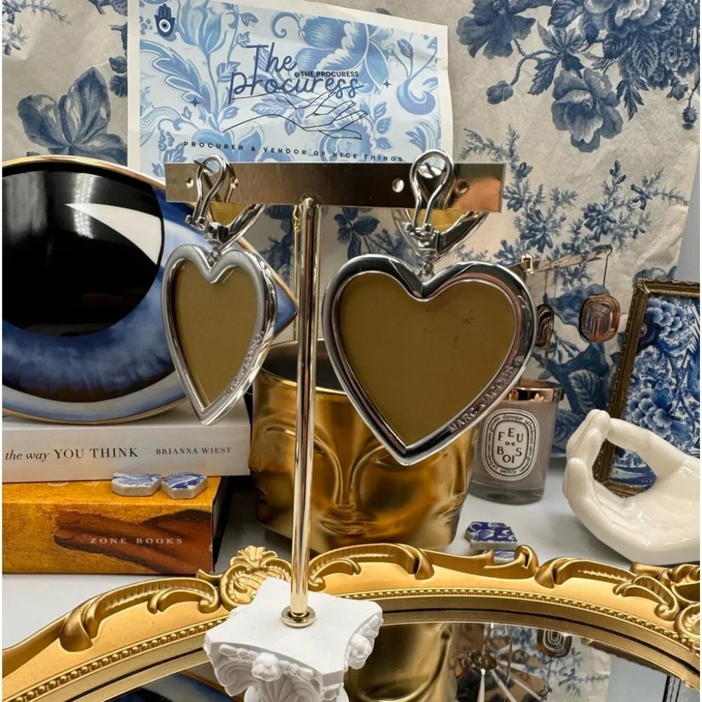 🆕 MARC JACOBS 🧿 NWOT Silver Crystal Double Heart Earrings - Picture 10 of 15